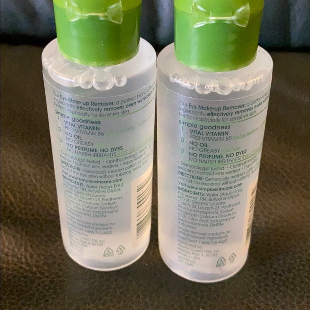 2 Simple Gentle Eye Make-Up Remover 💆🏻‍♀️🧼 - Picture 3 of 3